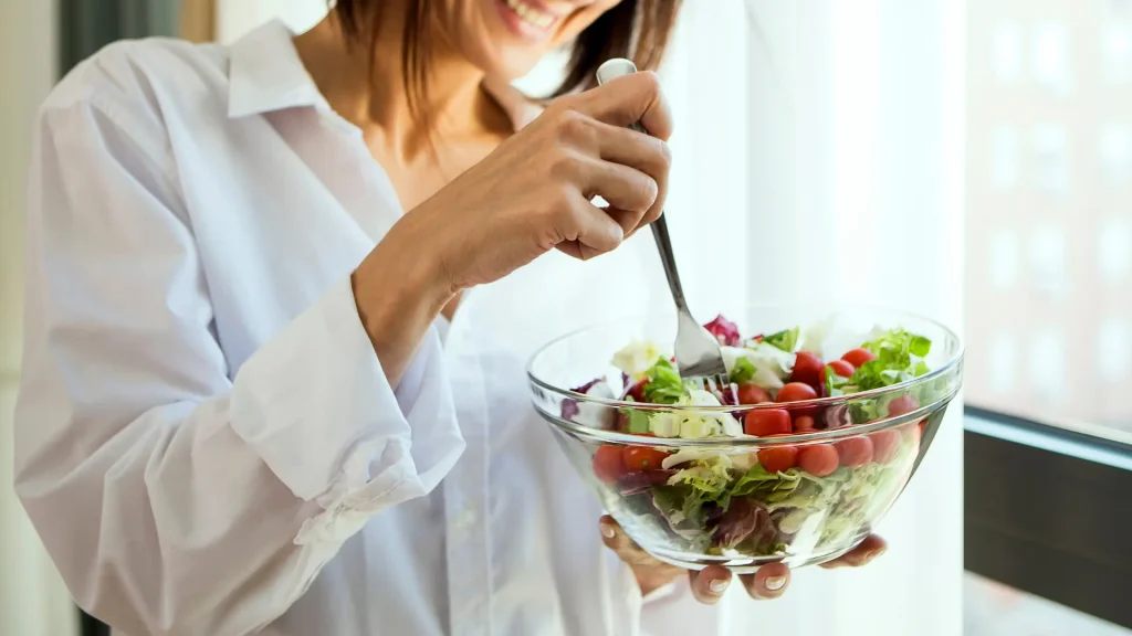 Hambre emocional vs. hambre real: cómo identificarla y gestionarla